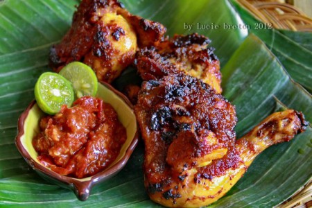 Ayam Bakar Solo ( Poulet Grillé de Solo ) 